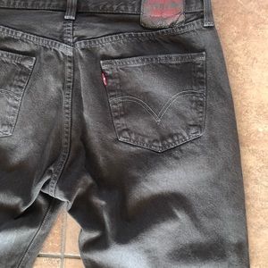 Mens Levi 501 jeans. Dark brown.